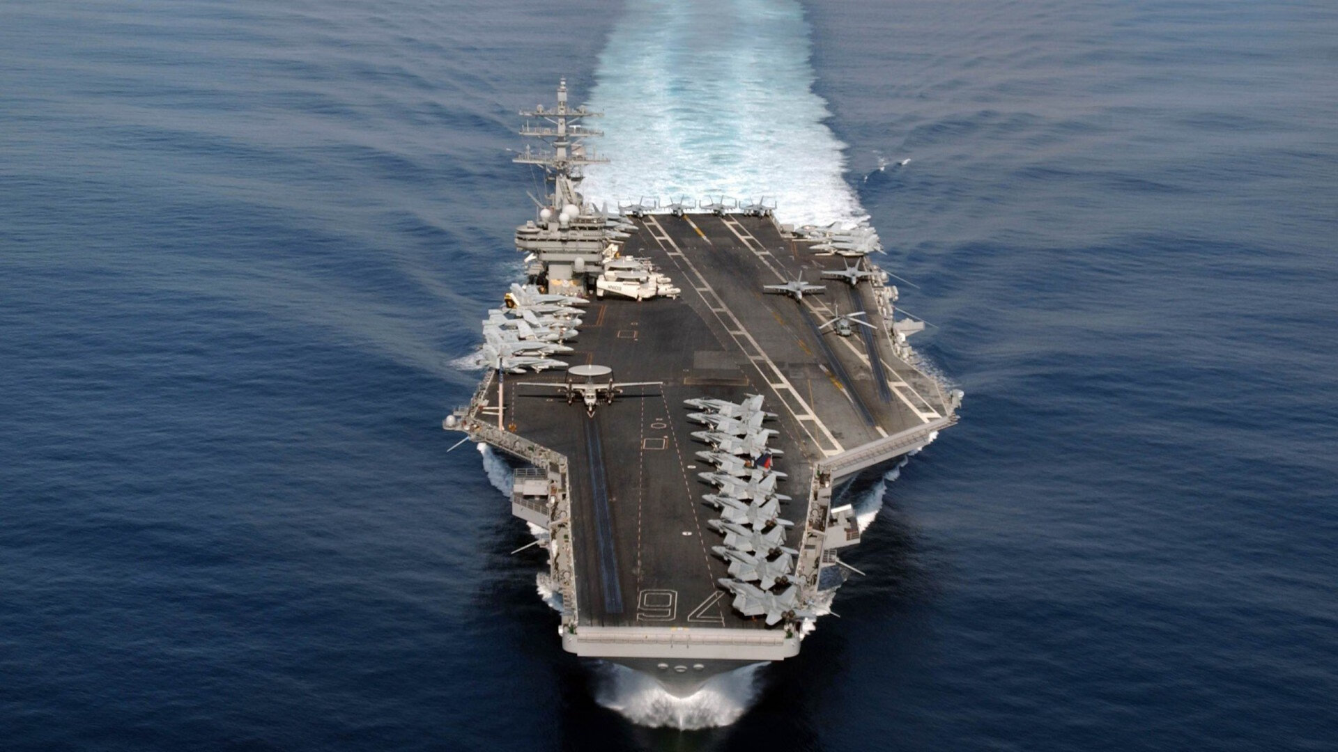 台球比赛现场表演精彩纷呈，观众久久不愿离去，台球比赛简单规则